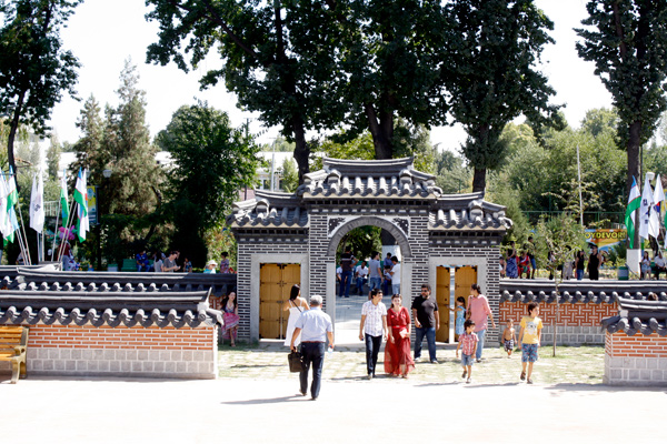 Seoul Park in Tashkent