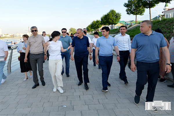 Делегация Узбекистана посещает Казань
