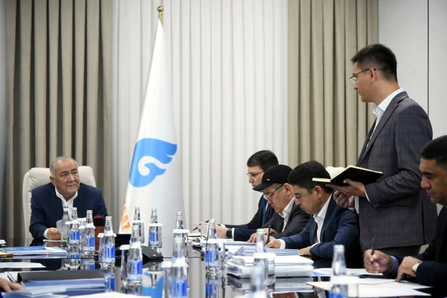 «Узбекнефтегаз» планирует присоединить «Гиссарнефтегаз» из-за риска банкротства