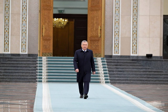 Шавкат Мирзиёев отбыл в Эр-Рияд