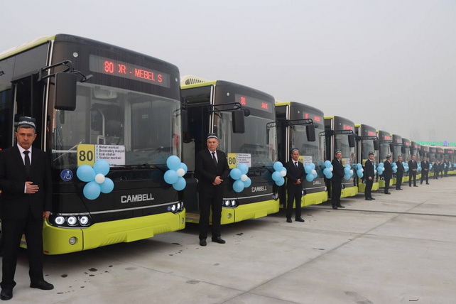 В Андижан прибыла новая партия из 40 современных электробусов для городских маршрутов