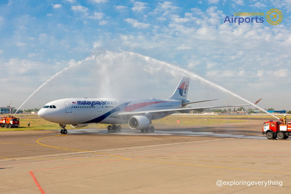 The first flight of Malaysia Airlines was solemnly welcomed in Tashkent