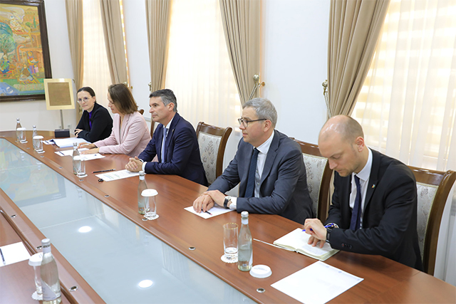 Самарканд и Бавария обсудили сотрудничество в образовании и туризме