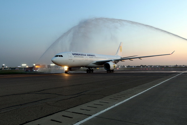 Uzbekistan Airways receives the first Airbus A330 aircraft