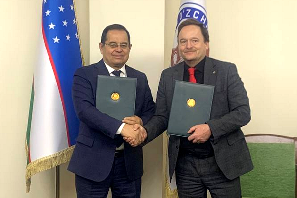 Uzcharmsanoat Association and GIZ to open a training center