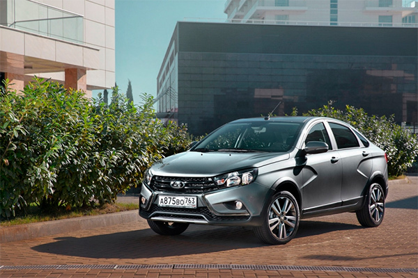 LADA открыл свой двенадцатый салон в Узбекистане