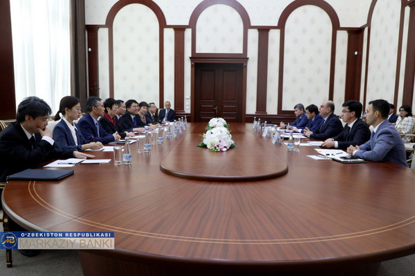 A meeting with a Chinese delegation was held at the Central Bank of Uzbekistan