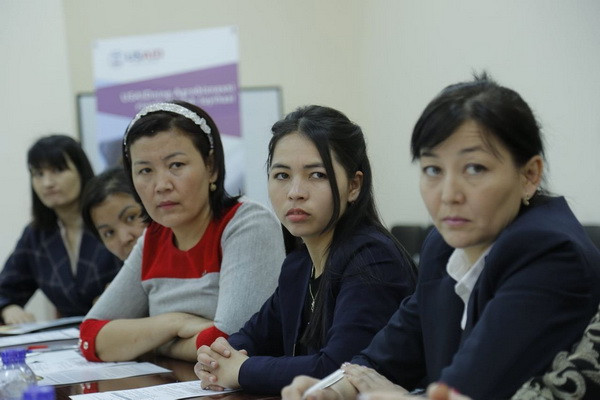 USAID запускает программу обучения «IT Women – Karakalpakstan» для женщин и девушек