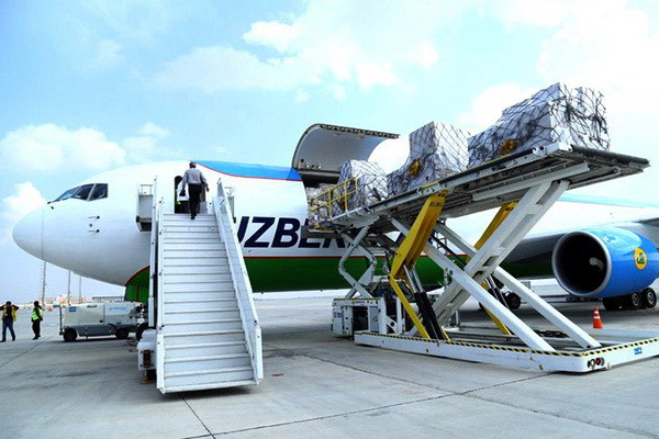 The volume of cargo sent by air was 6,300 tons