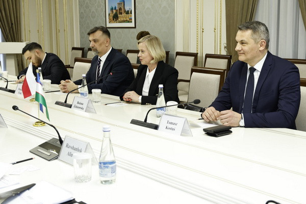 Обсуждены перспективы межпарламентского сотрудничества Узбекистана и Польши