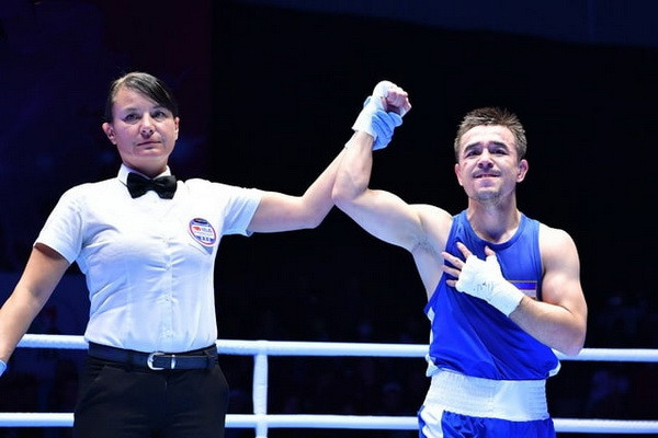 Семь боксеров из Узбекистана вышли в финал ЧА