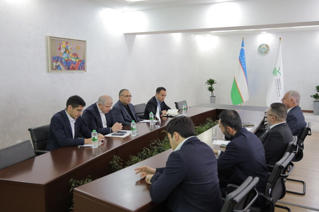 Министр сельского хозяйства Узбекистана обсудил с Orascom инвестиции в производство сахара