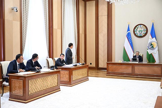 President Discusses Priority Socio-Economic Development Projects in Ferghana Region