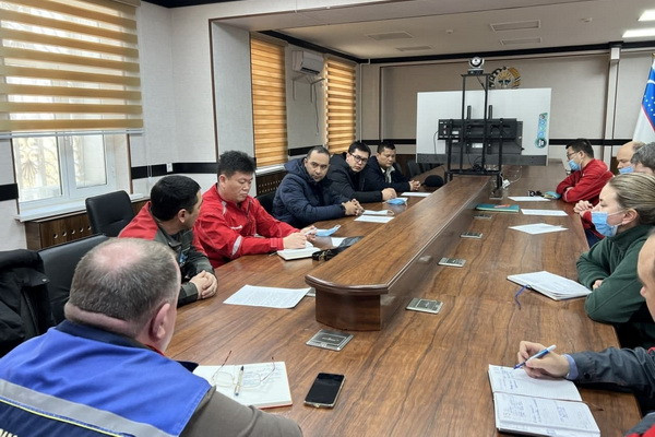 Honeywell specialists visits the Bukhara oil refinery