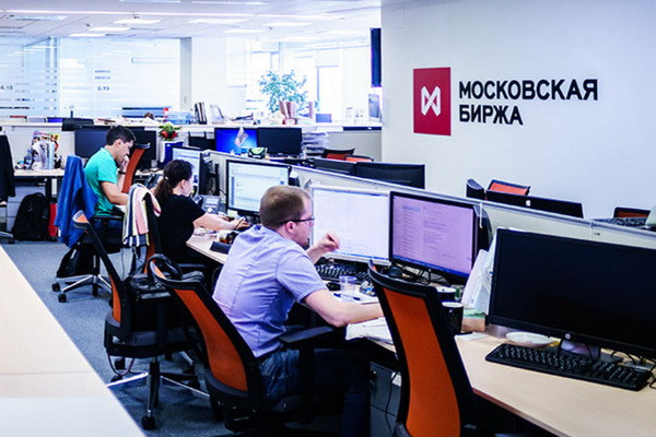 Moscow Exchange starts trading in Uzbek soums