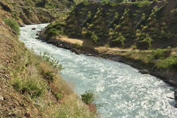 What methods exist to solve the problem of water shortage in agriculture?