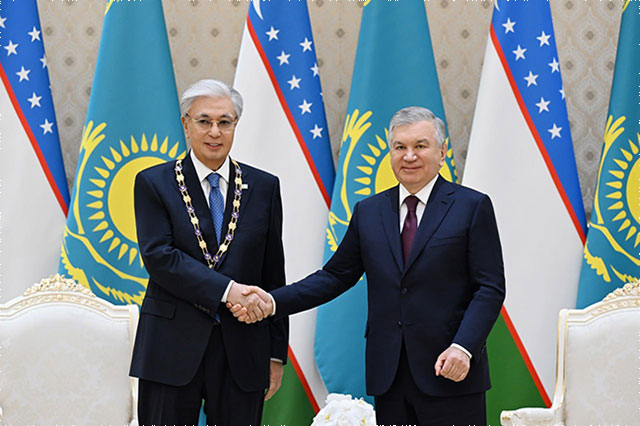Президент Казахстана награжден орденом «Олий Даражали Дўстлик»