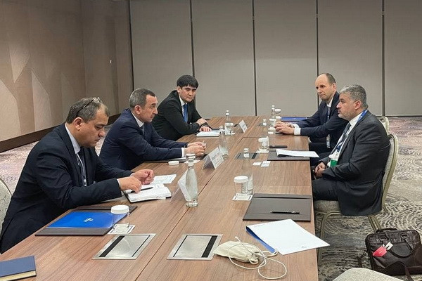 The Chairman of the Uztekstilprom Association holds talks with the head of the regional division of the International Finance Corporation for production, agribusiness and services