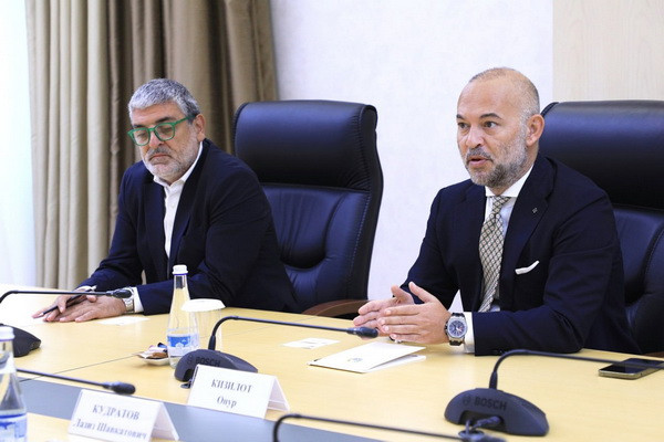 Minister of Investments, Industry and Trade holds a meeting with the delegation of the Turkish ERG International Group