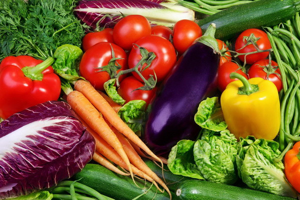 In which region of the republic is a significant volume of vegetable production recorded?