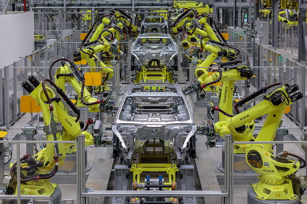 Uzbekistan produces over 327,640 cars in 2022