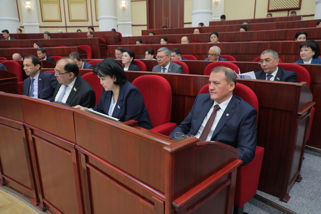 Uzbekistan to Accelerate Legalization Procedures for Unauthorized Land Plots and Buildings