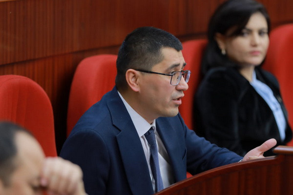 Принят Закон «О телекоммуникациях» в новой редакции