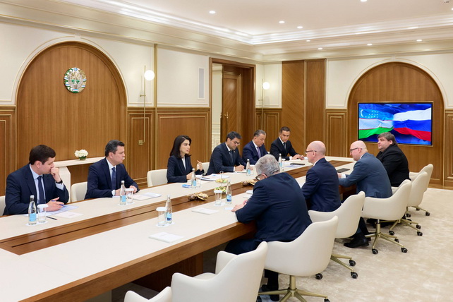 Uzbekistan and Russia Review Implementation of Agreements