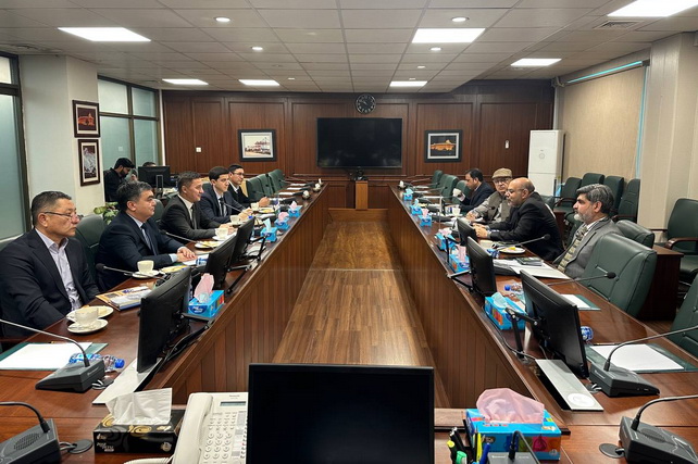 Узбекистан и Пакистан договорились о развитии транспортной инфраструктуры и транзитных маршрутов