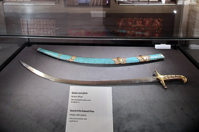 Меч кокандского хана возвращён в Узбекистан