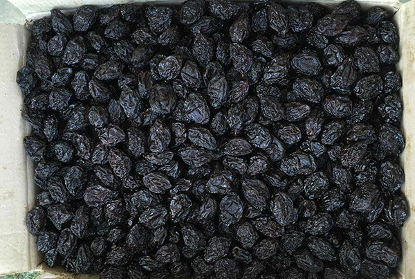 Uzbek prunes exported to Australia for the first time
