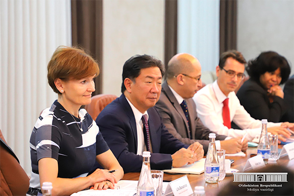 Ministry of Finance of Uzbekistan and the World Bank discuss development of private sector