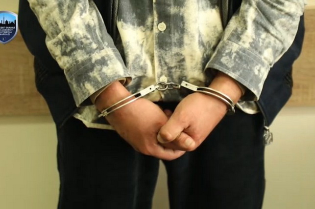 ICE Detains Uzbek Migrants at Pennsylvania License Center