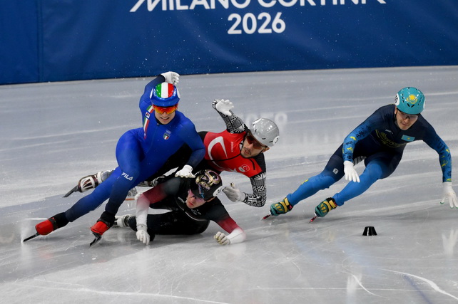 Daniil Yeibog of Uzbekistan Advances to 500m Short Track Quarterfinal at 2026 Winter Olympics After Mass Crash