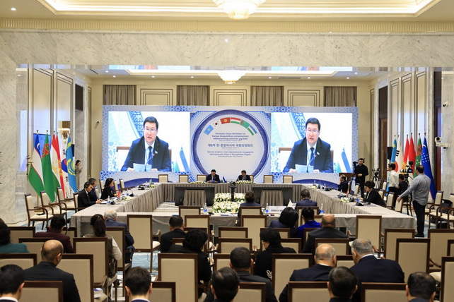Parliaments of Central Asia and South Korea Discuss Environmental Policy and Sustainable Development