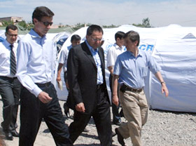Top US Envoy visits Andijan to witness situation in refugee camps