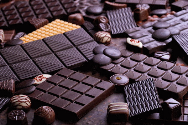 Large enterprises in Uzbekistan produced 64.9 tons of chocolate bars in October
