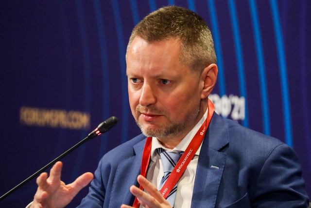 Nukusda rossiyalik jurnalist akkreditatsiyasiz faoliyat yuritgani uchun qo‘lga olindi