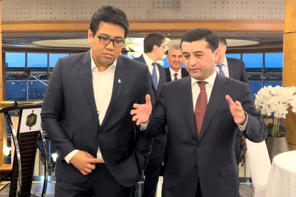 Bakhtiyor Saidov meets with the President of Petronas