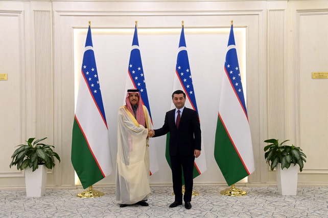 Minister of Foreign Affairs of Uzbekistan Meets with Saudi Ambassador Concluding His Mission