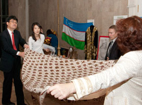 Фотомост между Москвой и Ташкентом