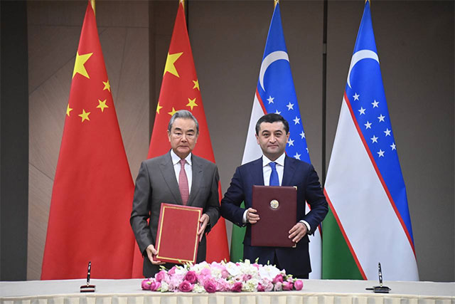 China and Uzbekistan Pledge Mutual Support, Agree to Cooperate on ‘Green’ Minerals