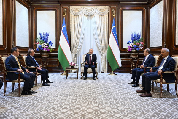 President of Uzbekistan held a meeting with Turkish businessmen