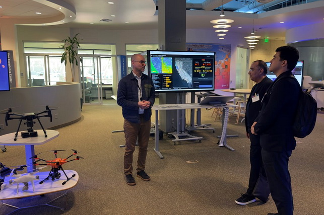 Узбекистан обсуждает запуск спутника с компанией SpaceX в рамках нового партнёрства