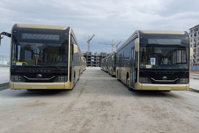 Samarkand receives 8 new electric buses