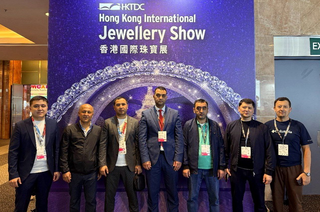 Uzbekistan’s delegation participates in the Hong Kong International Jewellery Show