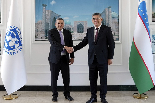 An exchange of views takes place on the further development of cooperation with the International Monetary Fund