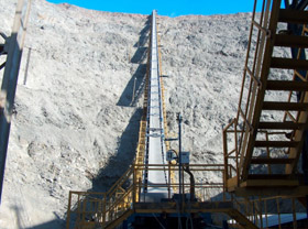 НГМК готовит к запуску крутонаклонный конвейер в руднике «Мурунтау»