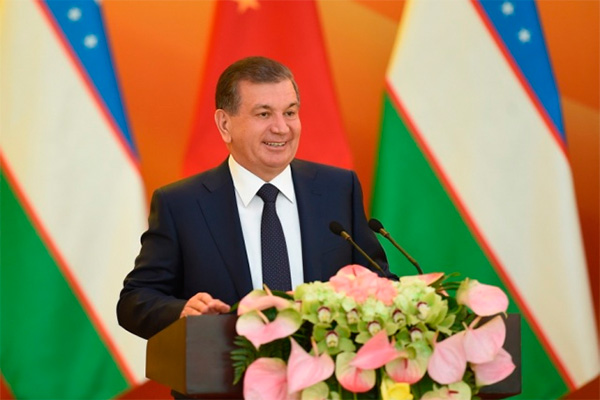 Президент Узбекистана встретился с представителями деловых кругов Китая