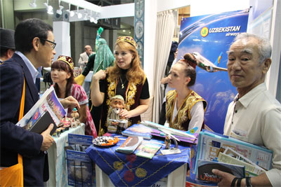 Uzbekistan Airways presents its services at JATA Tourism EXPO Japan-2015